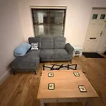 Walk To Town Centre, 2br Base Near Cork & Kinsale בית נופש