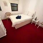 Feriehus Walk To Town Centre, 2br Base Near Cork & Kinsale