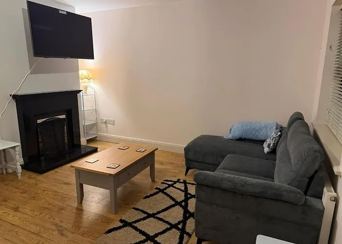 Walk To Town Centre, 2br Base Near Cork & Kinsale * Bandon