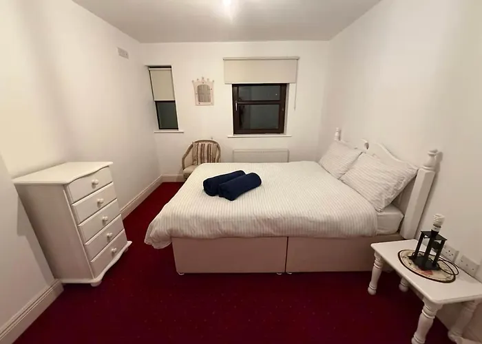 Walk To Town Centre, 2br Base Near Cork & Kinsale Casa vacanze *